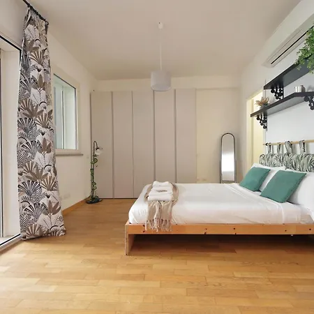 Julies Flat By Domusdimore Appartamento *