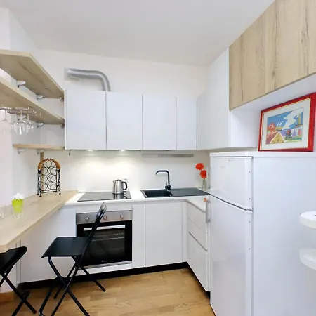 Julies Flat Apartment Rome