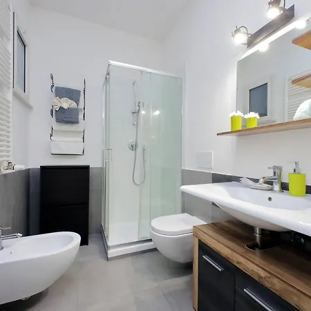 Julies Flat * Rome