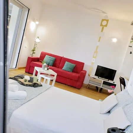 Julies Flat By Domusdimore Apartment