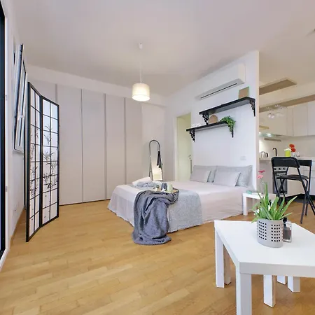 Julies Flat By Domusdimore Daire *