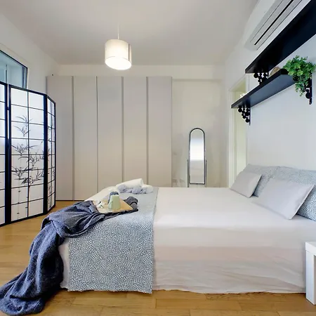 Apartment Julies Flat By Domusdimore Rome