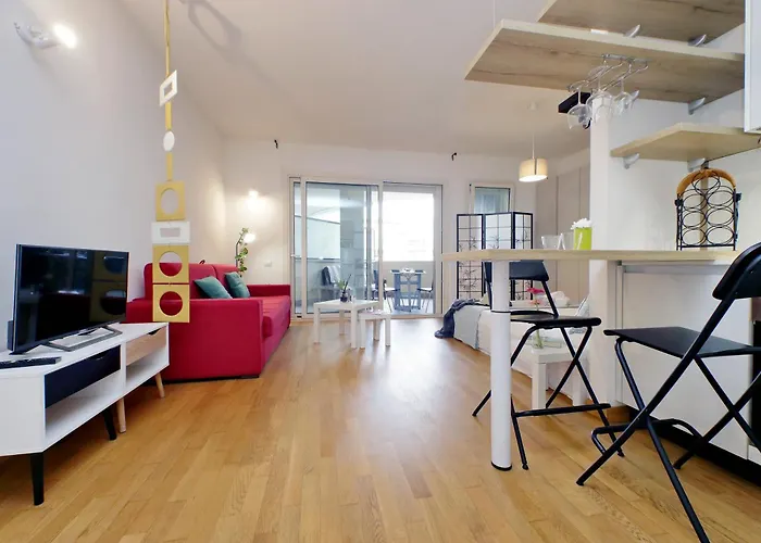 Julies Flat By Domusdimore Rom