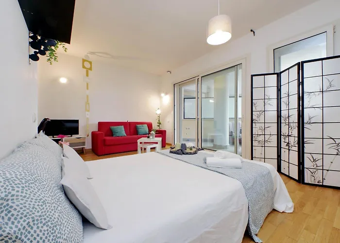 Lägenhet Julies Flat By Domusdimore