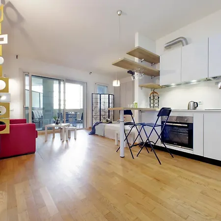 Julies Flat By Domusdimore Roma