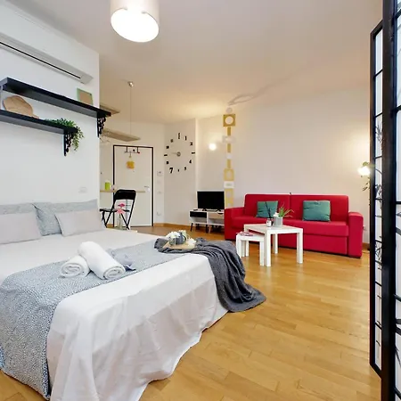 Julies Flat By Domusdimore